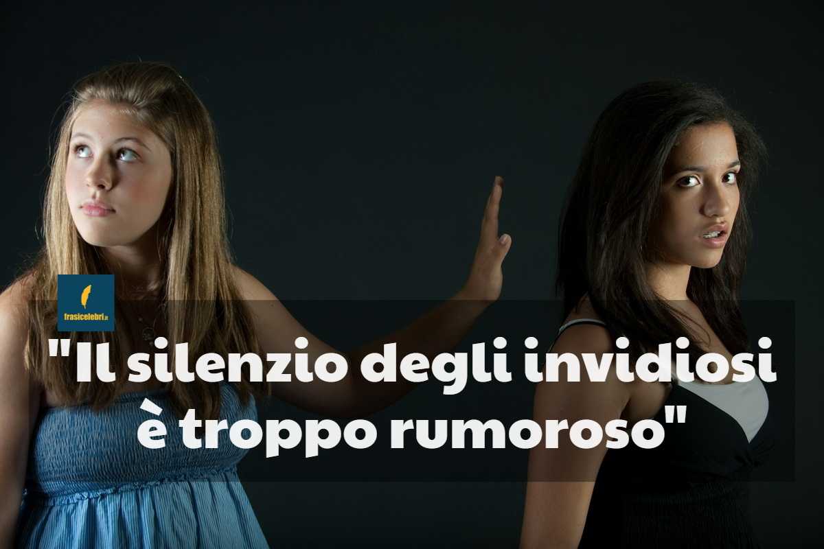 frase di Gibran che mostra come riconoscere gli invidiosi