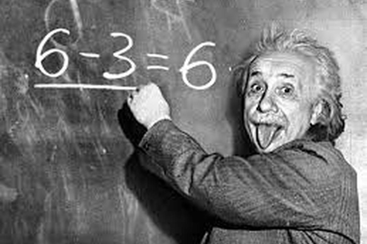 frasi di Einstein sulla felicità