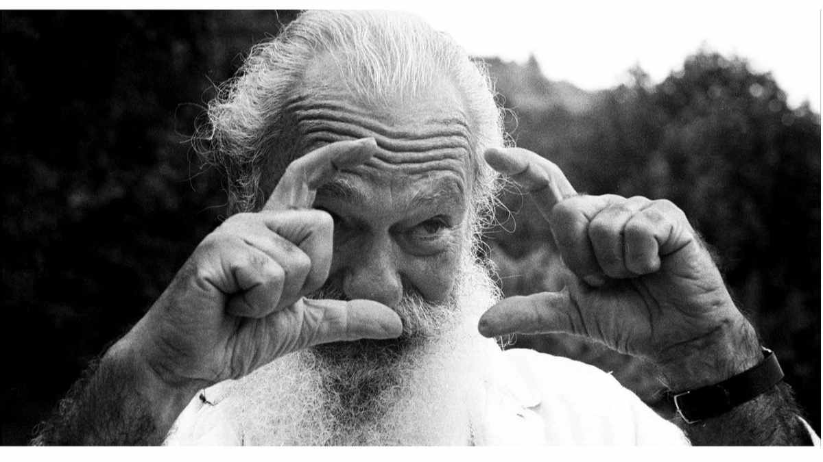 frase di Tiziano Terzani sulla vecchiaia