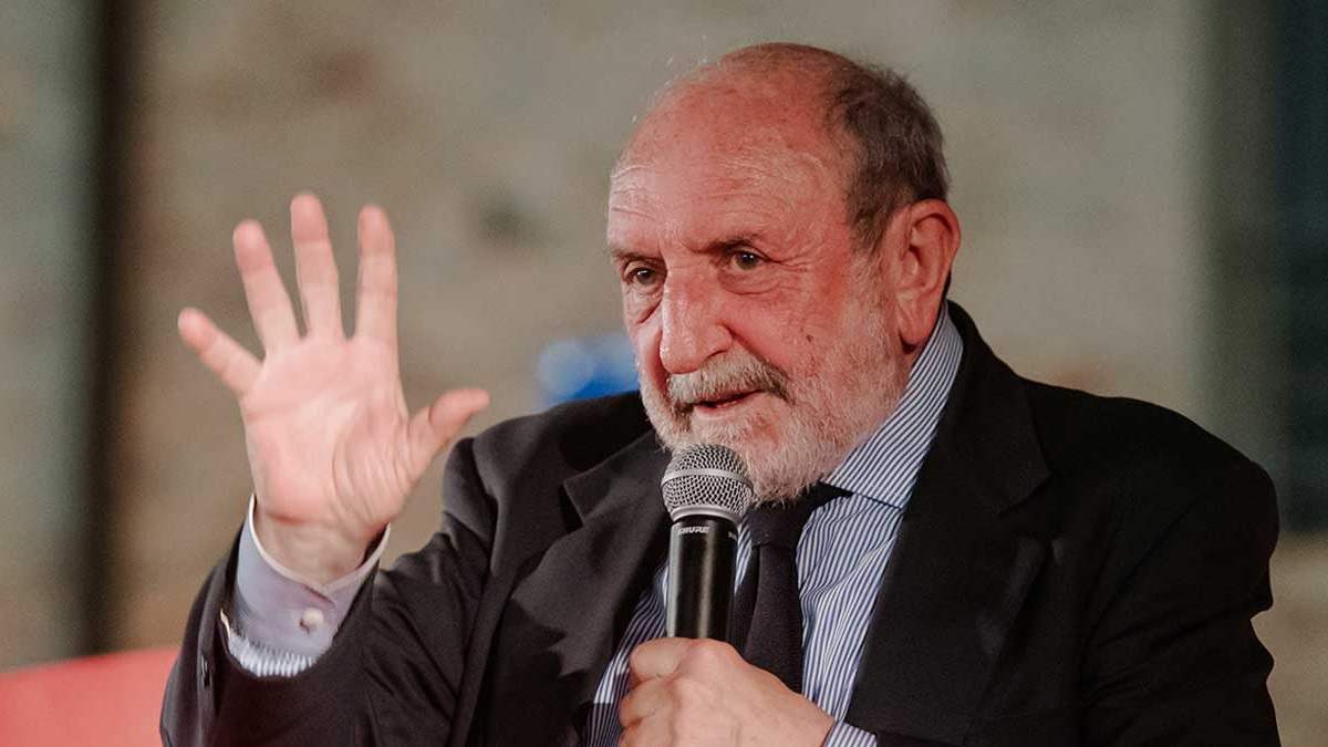 uomo non capisce